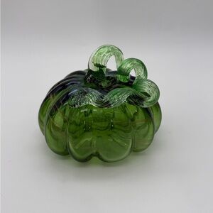 Hand Blown Art Glass Pumpkin Green With Gold Glitter Swirl Twisted Vine 5” X 6”